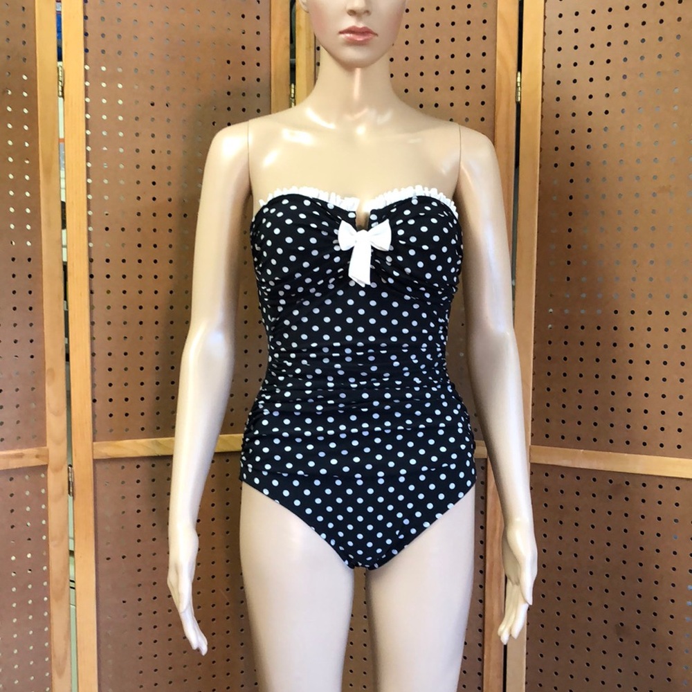 Profile swimsuit